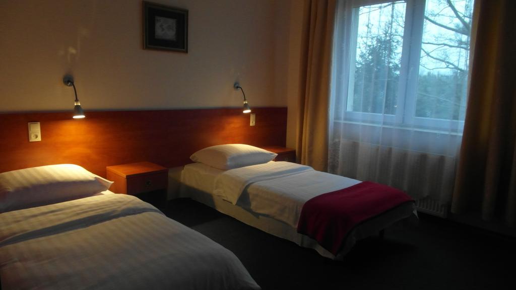 Hotel Julianow Warsaw Exterior photo